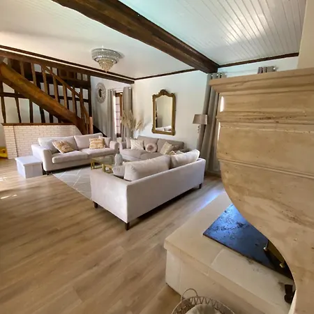 La Chantourelle Holiday home